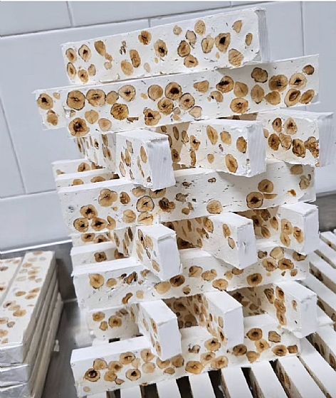 A new nougat line in Australia...